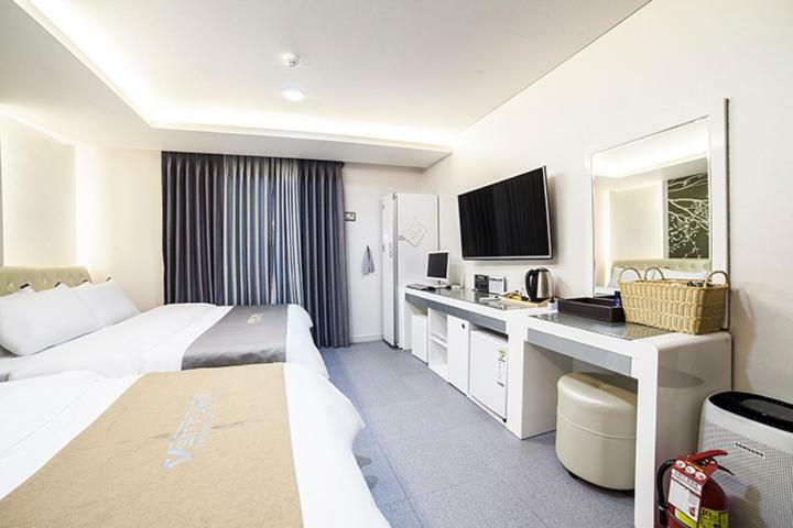 Venture Hotel Gwangju Metropolitan City Exterior photo