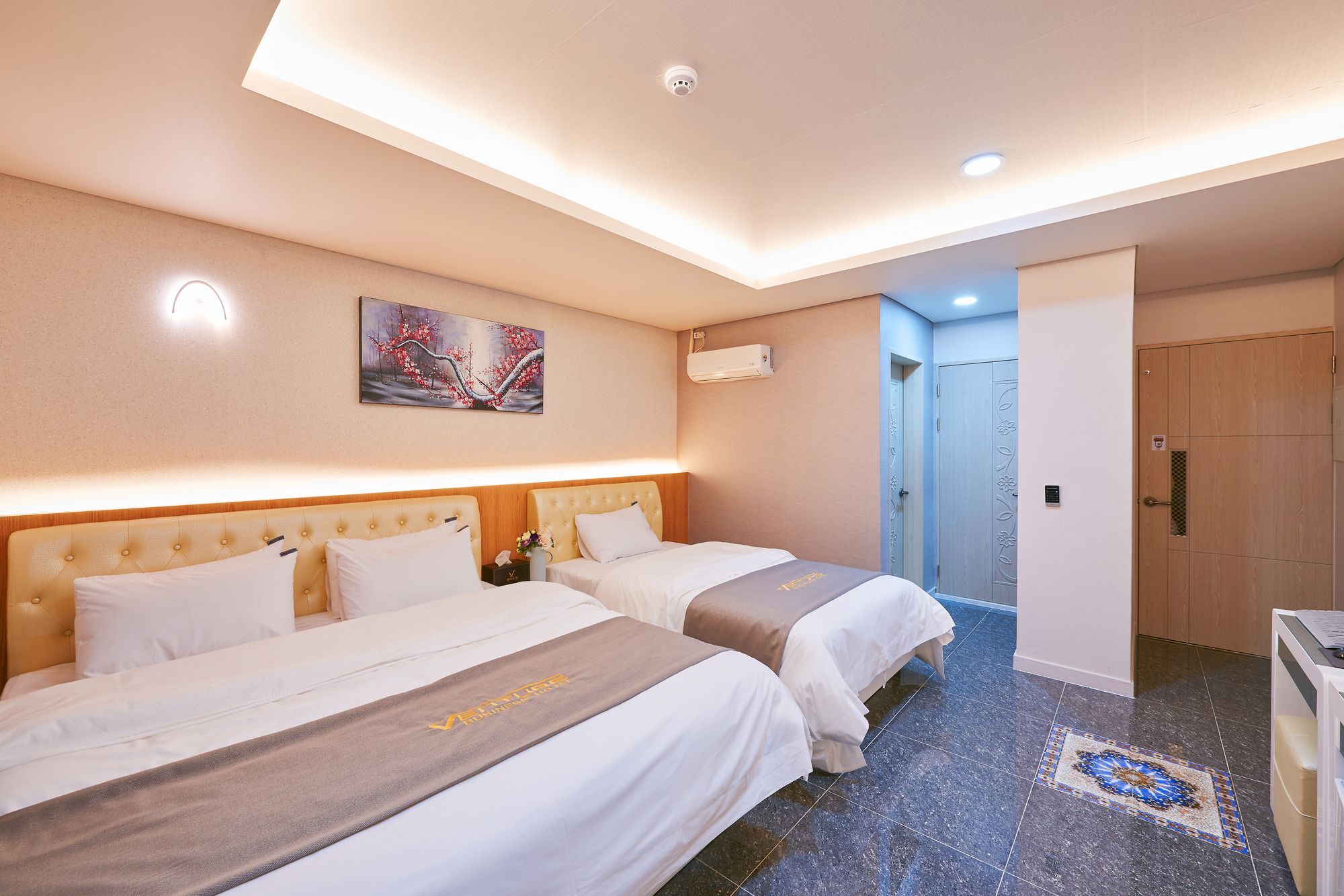 Venture Hotel Gwangju Metropolitan City Exterior photo